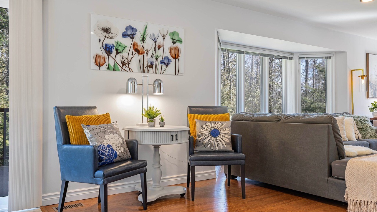 Photo of Livingroom in Tiny