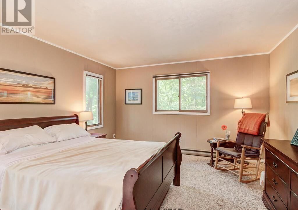 Photo of Bedroom in Grand Bend