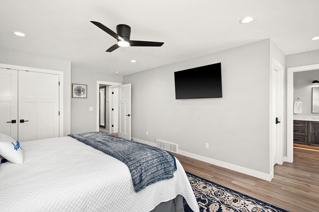 Photo of Bedroom in Duluth