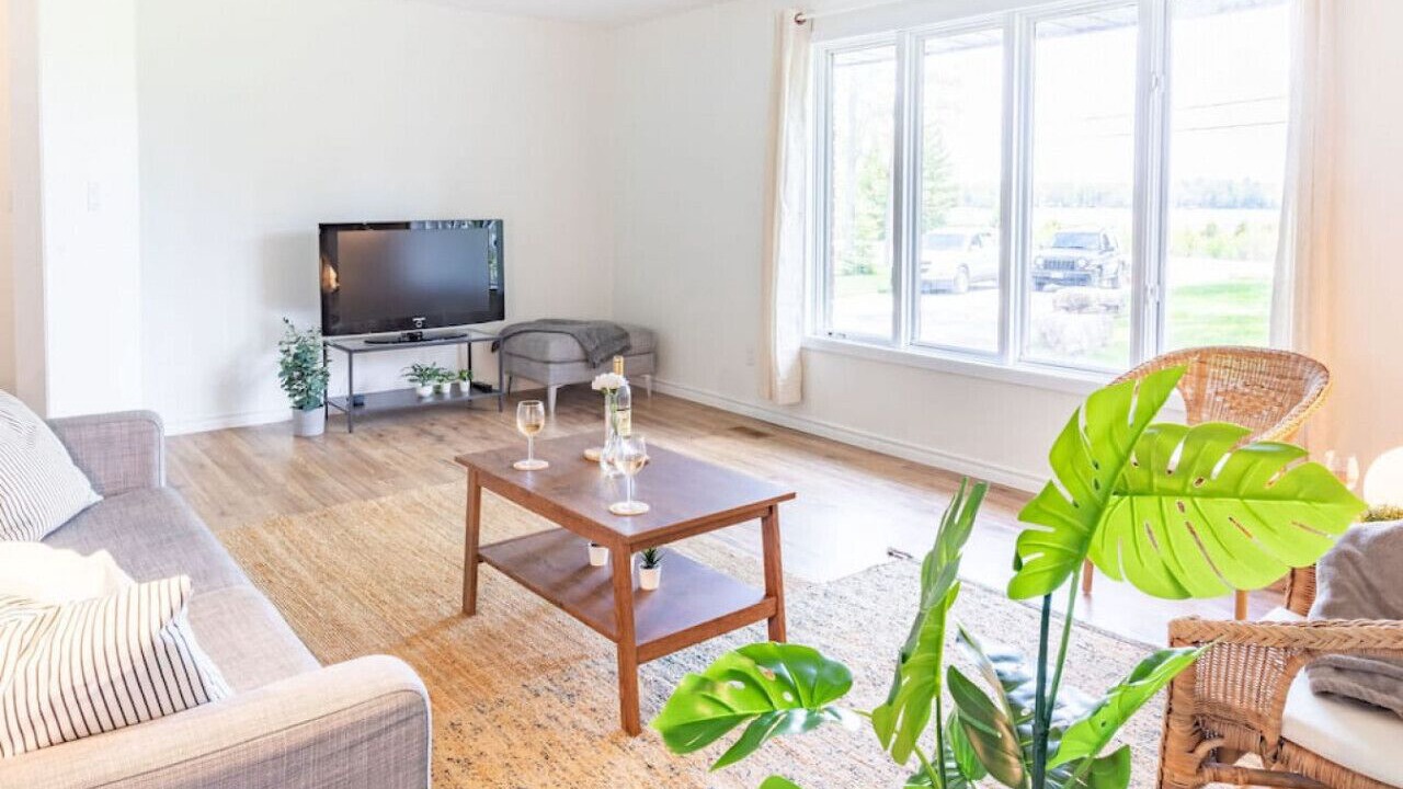 Photo of Livingroom in Trent Lakes