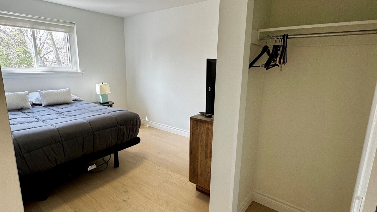 Photo of Bedroom in The Peanut