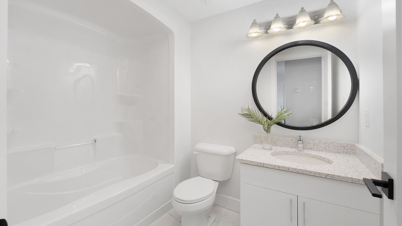 Photo of Bathroom in LaSalle
