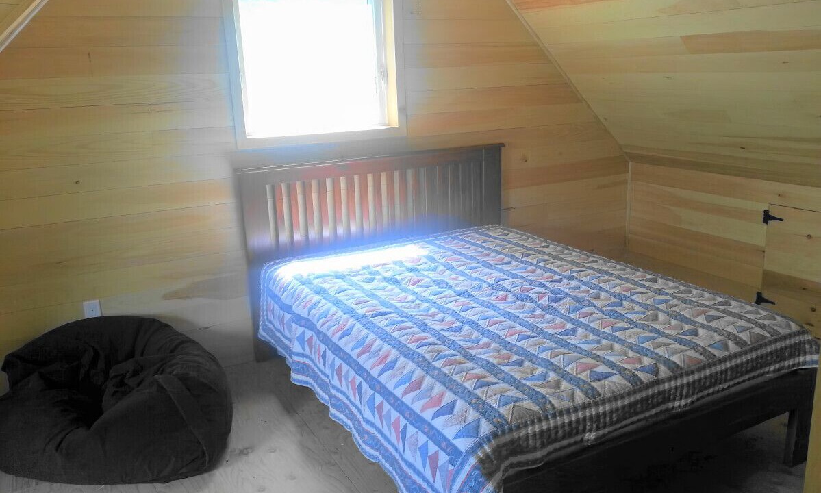 Photo of Bedroom in Trent Lakes