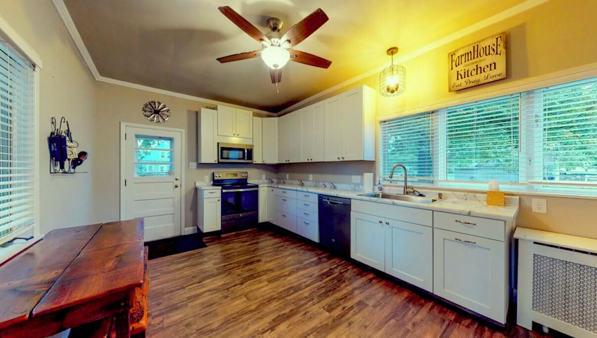 Photo of Kitchen in Lake City