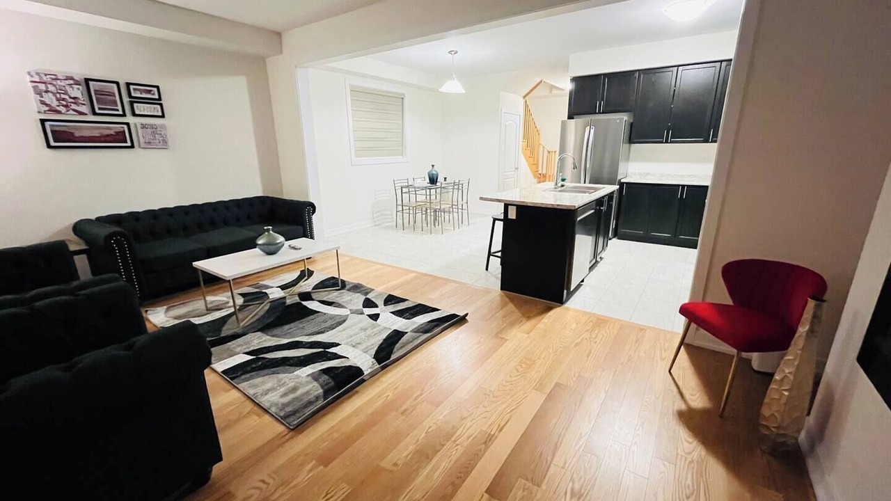 Photo of Livingroom in County of Brant