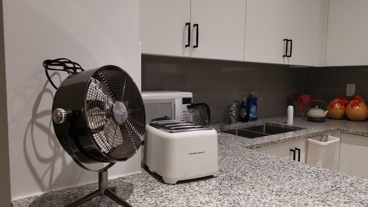Photo of Kitchen in Central Erin Mills