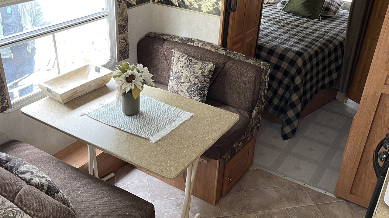 Photo of Bedroom in Longville