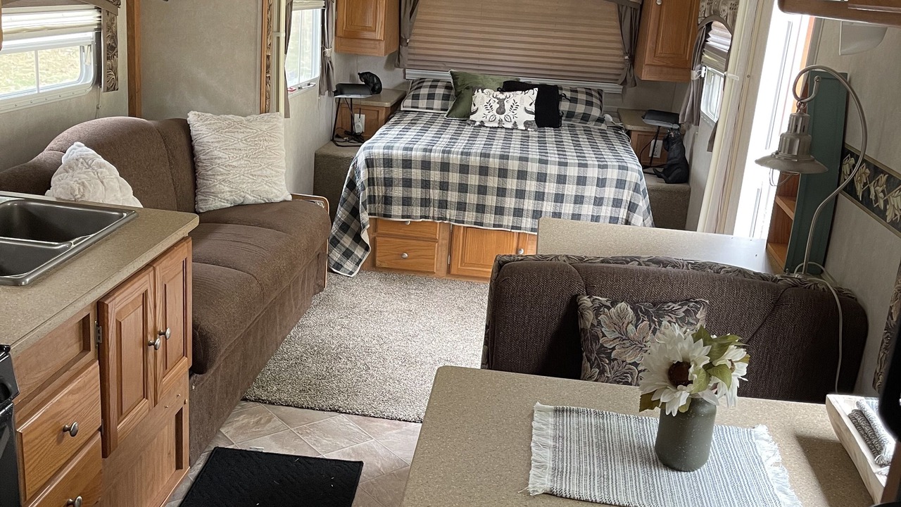 Photo of Bedroom in Longville