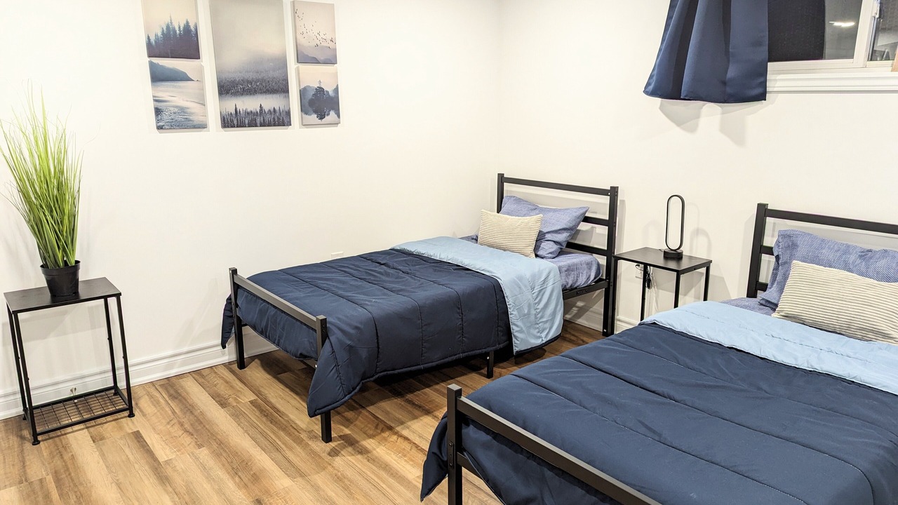 Photo of Bedroom in Erin Mills