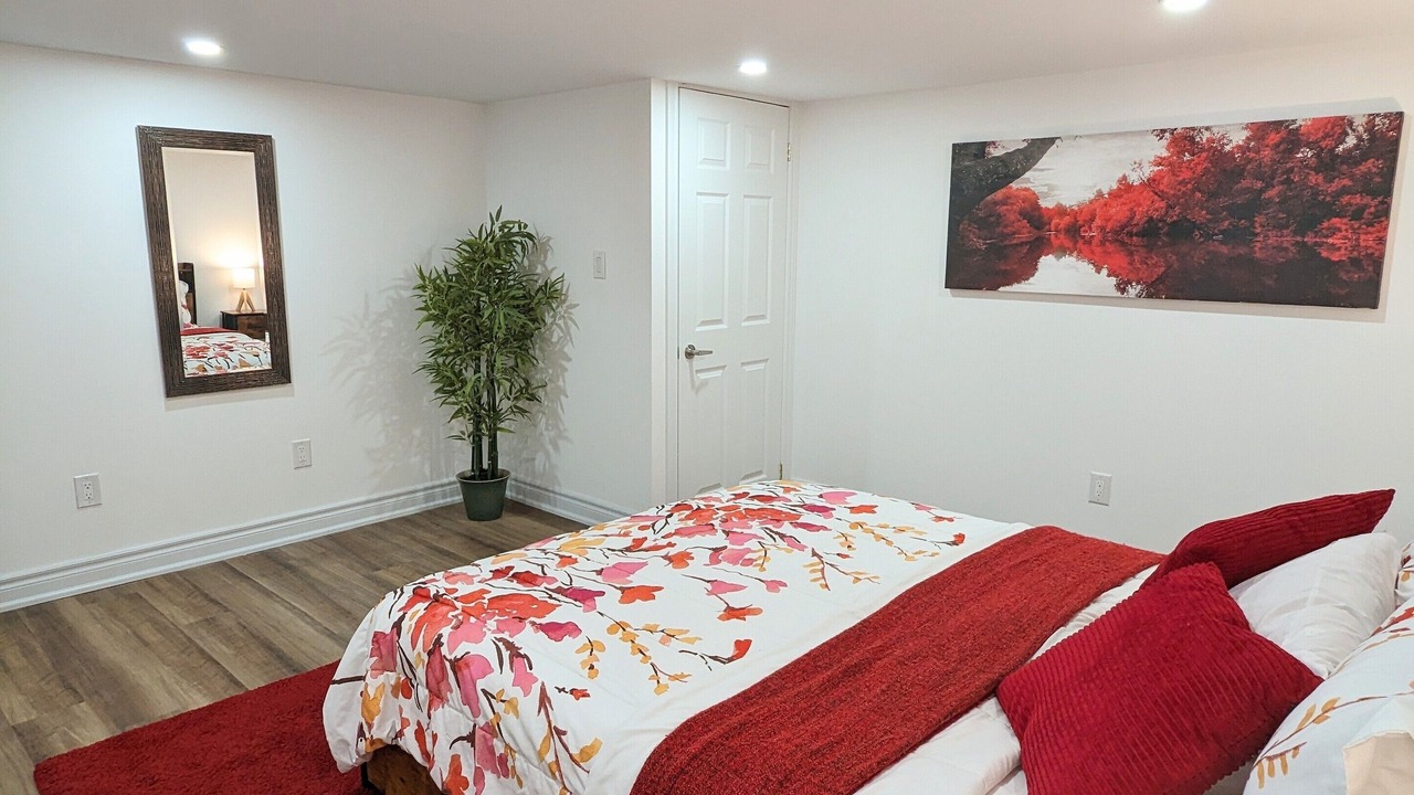Photo of Bedroom in Erin Mills