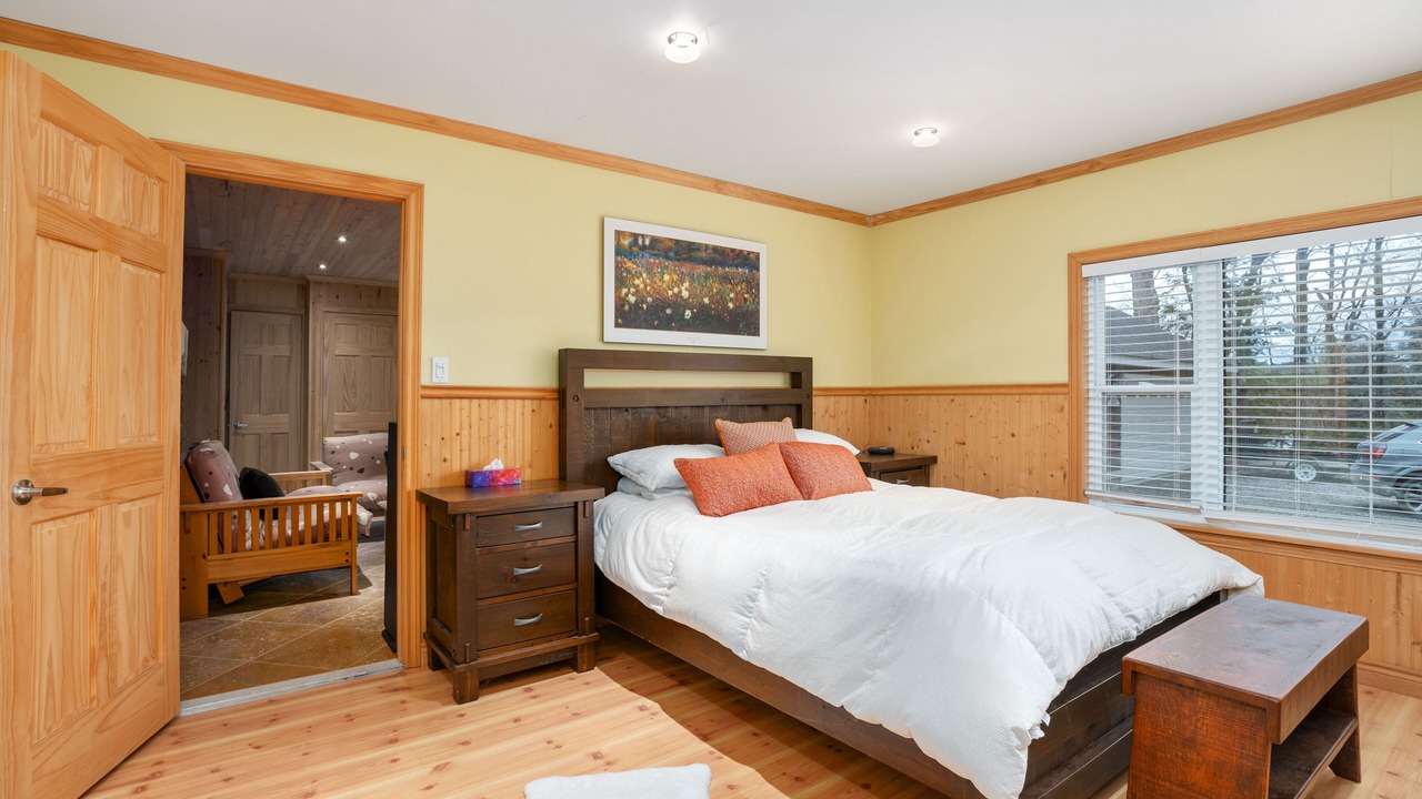 Photo of Bedroom in Rosseau