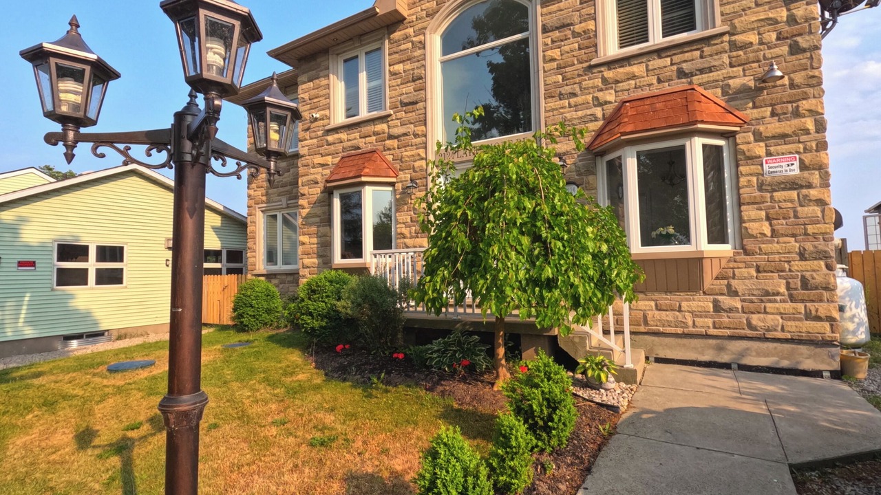 Photo of Outdoor in Hamilton