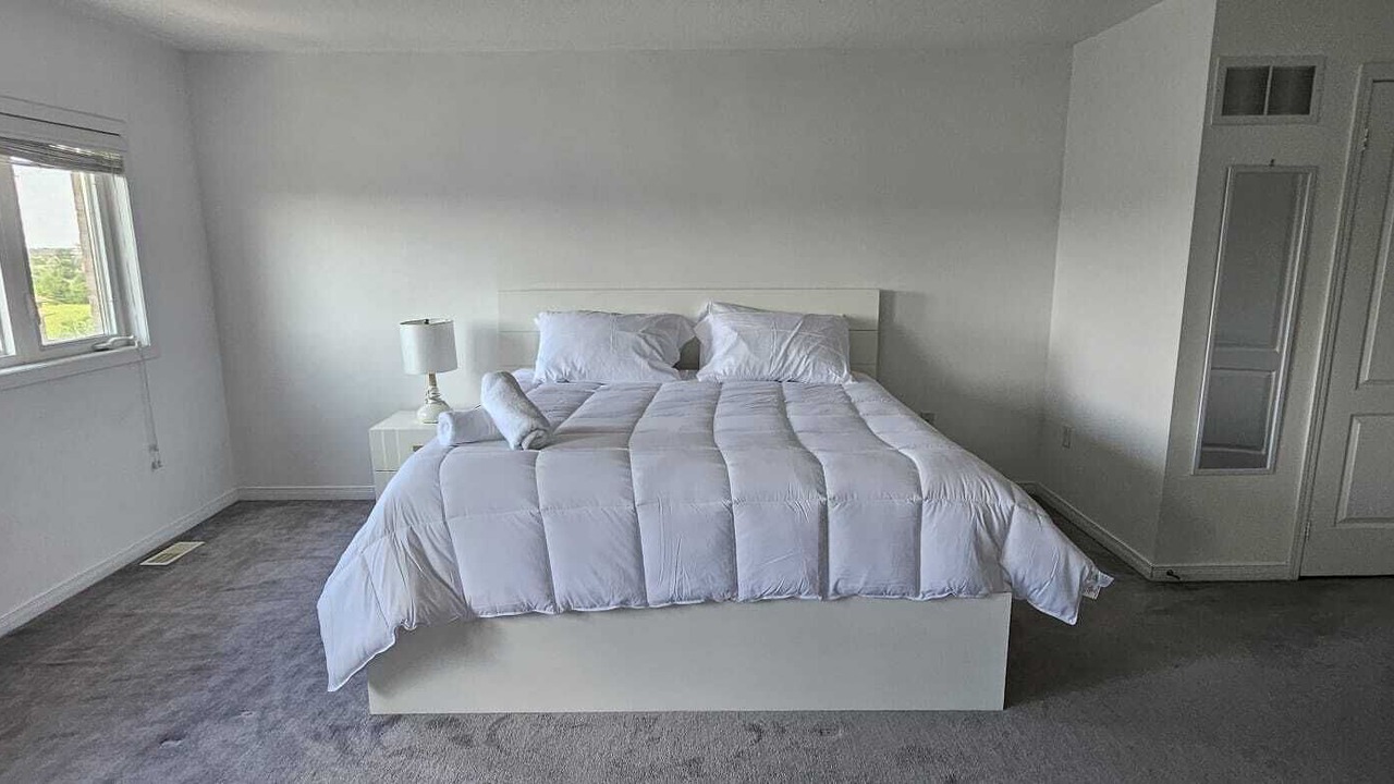 Photo of Bedroom in Hurontario