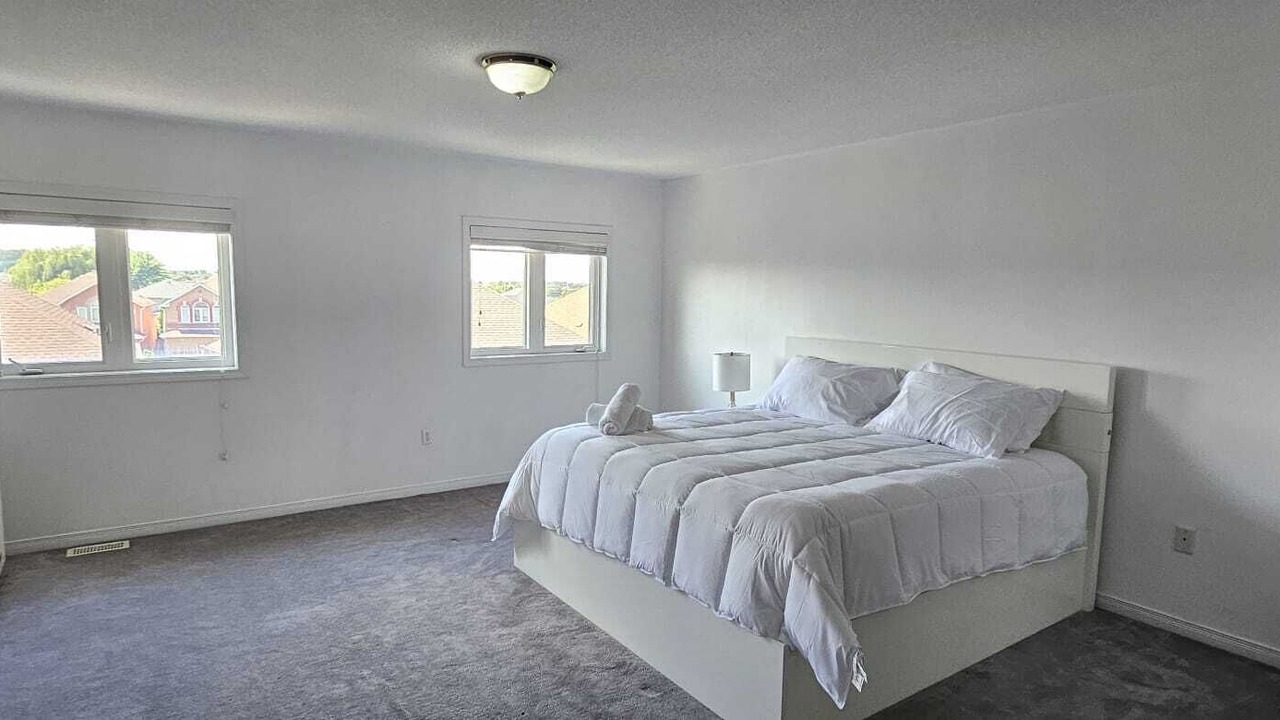 Photo of Bedroom in Hurontario