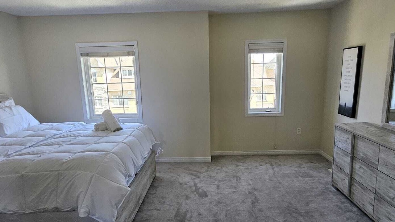 Photo of Bedroom in Hurontario