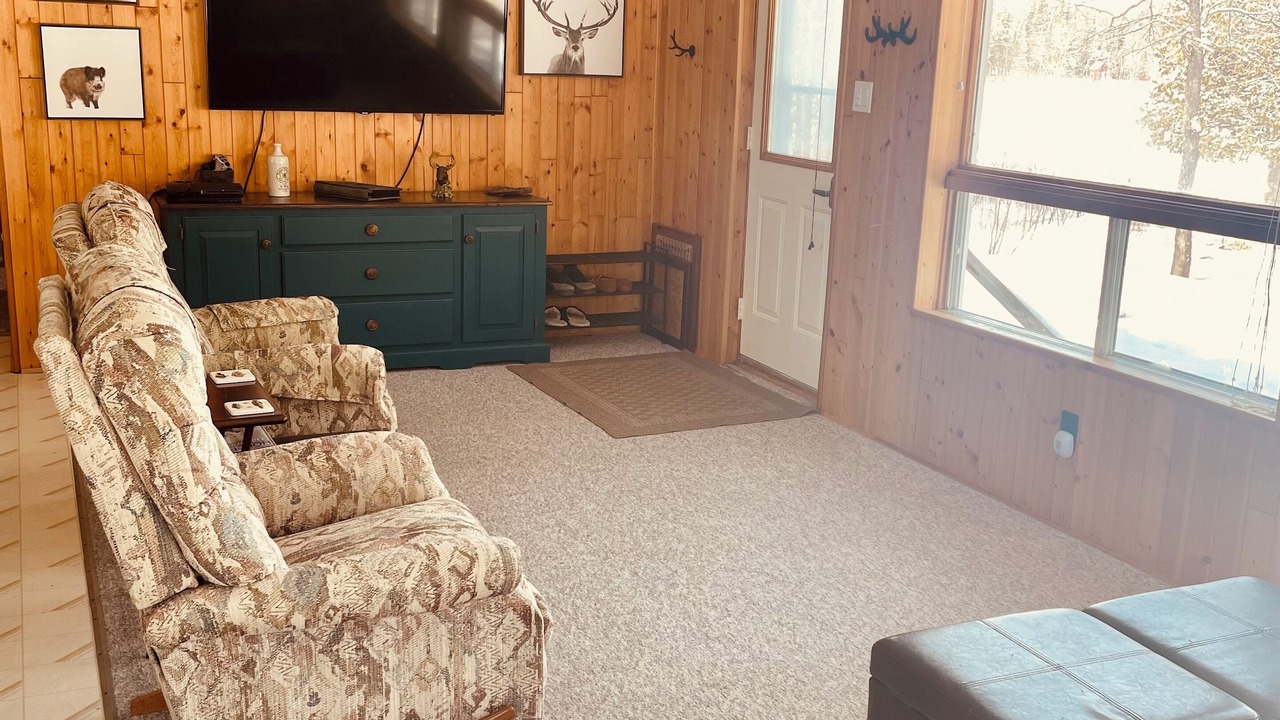 Photo of Livingroom in Magnetawan