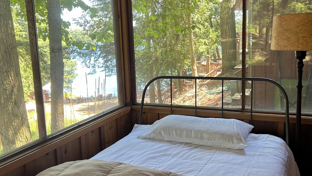 Photo of Bedroom in Havelock-Belmont-Methuen