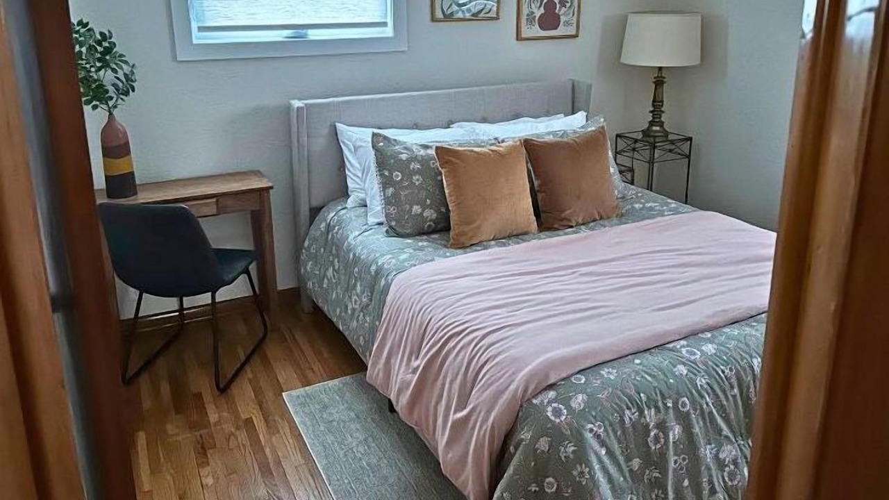 Photo of Bedroom in Elbow Lake