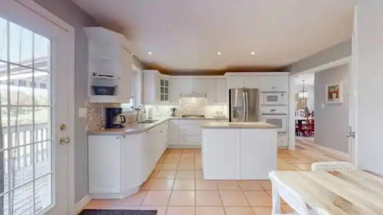 Photo of Kitchen in Port Franks