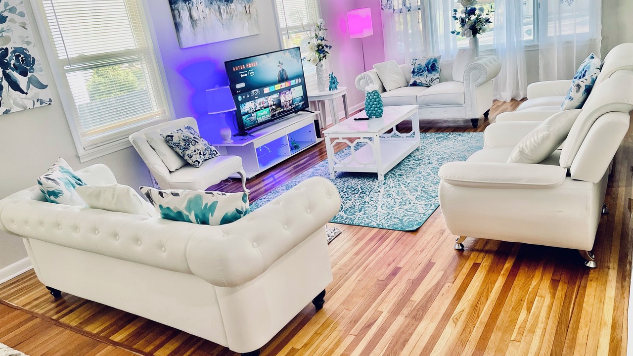 Photo of Livingroom in St. Paul