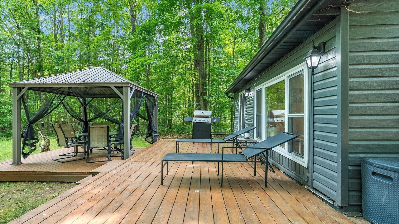 Photo of Patio Balcony in Washago