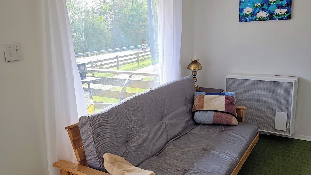 Photo of Livingroom in Addington Highlands