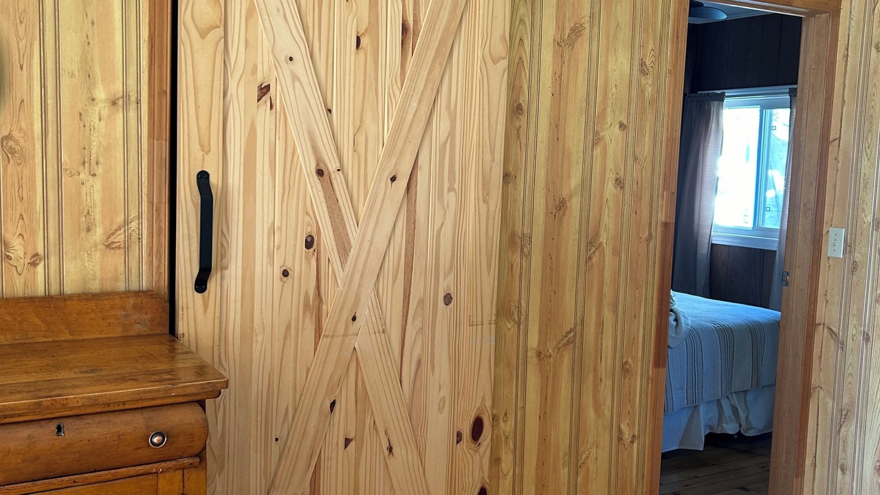 Photo of Bedroom in Colborne