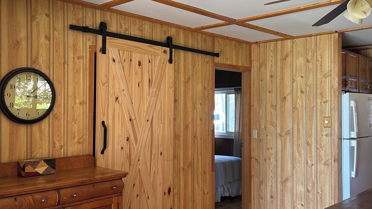 Photo of Bedroom in Colborne