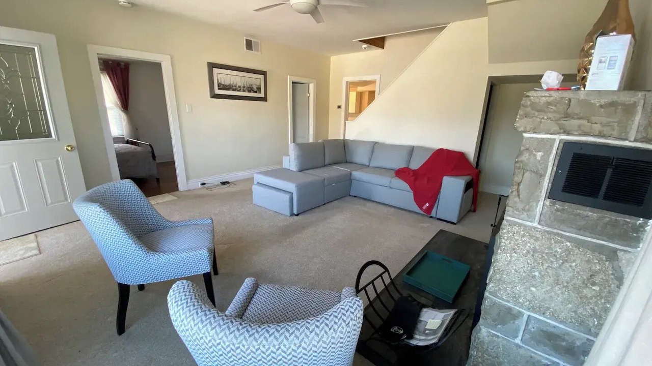 Photo of Livingroom in Bobcaygeon