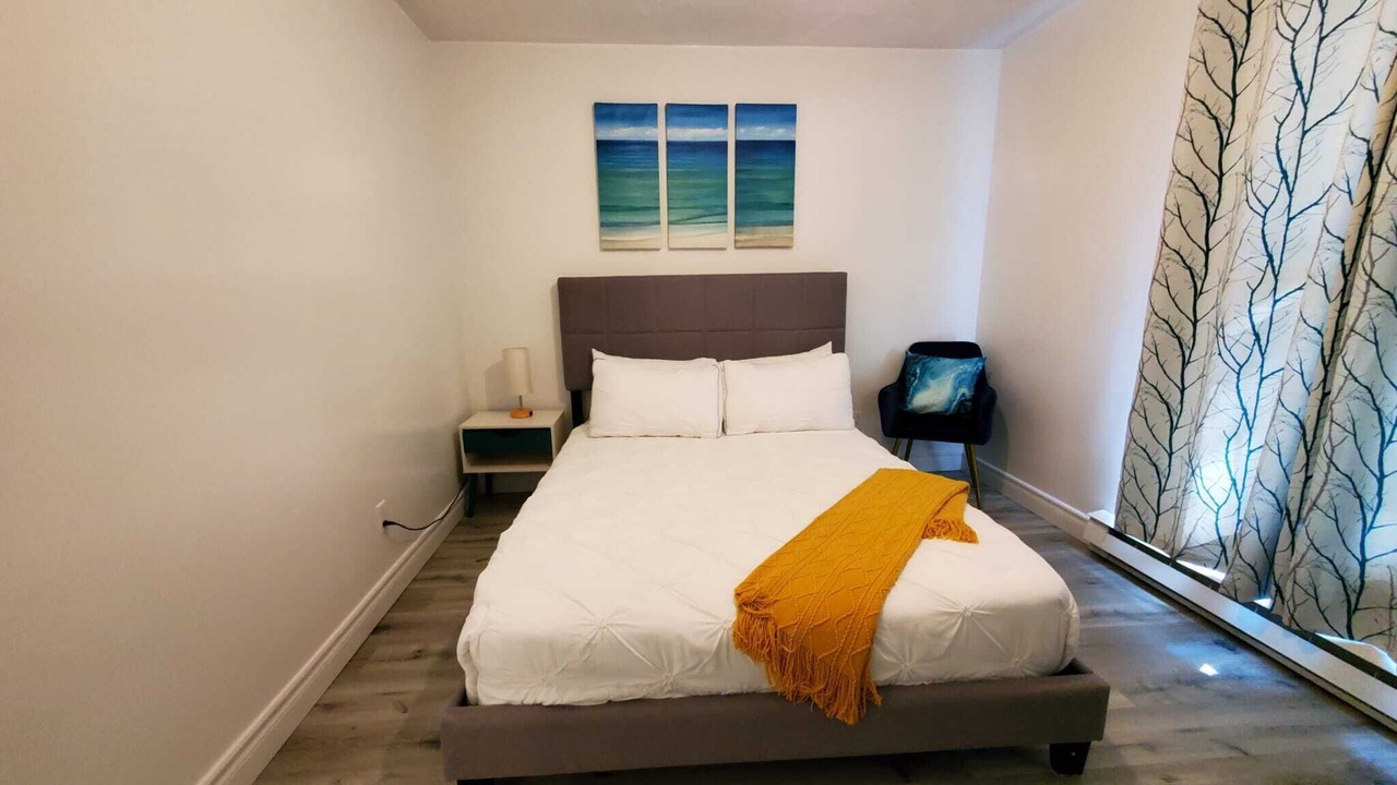 Photo of Bedroom in Sauble Beach