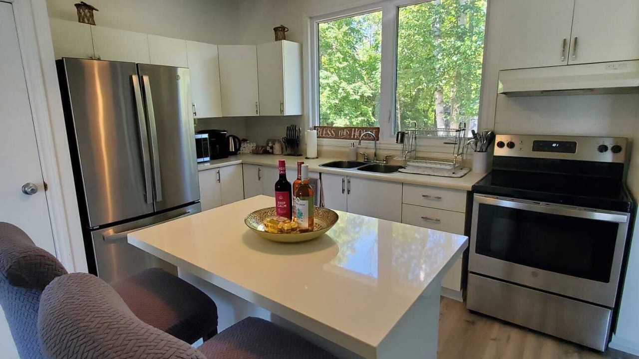 Photo of Kitchen in Sauble Beach