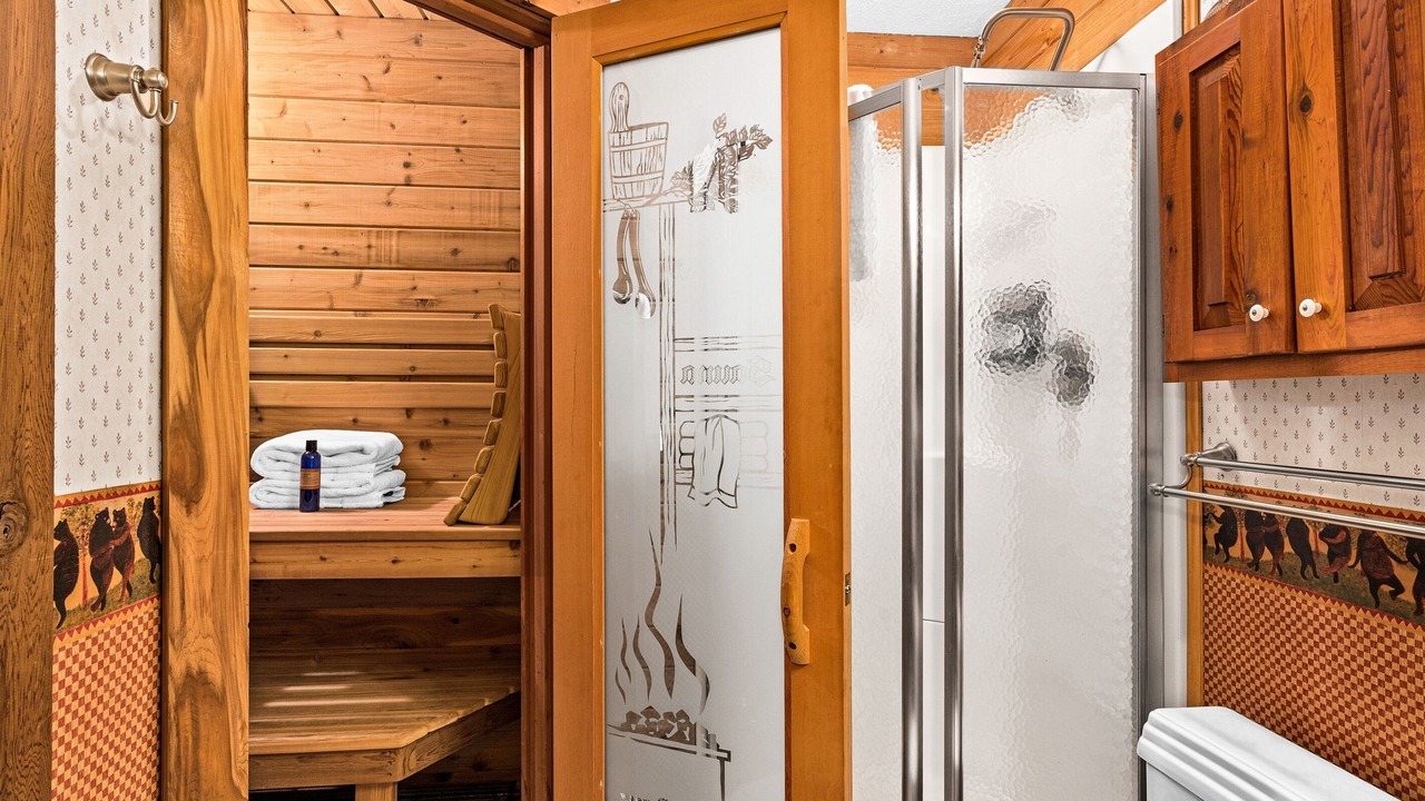 Photo of Bathroom in Cloquet