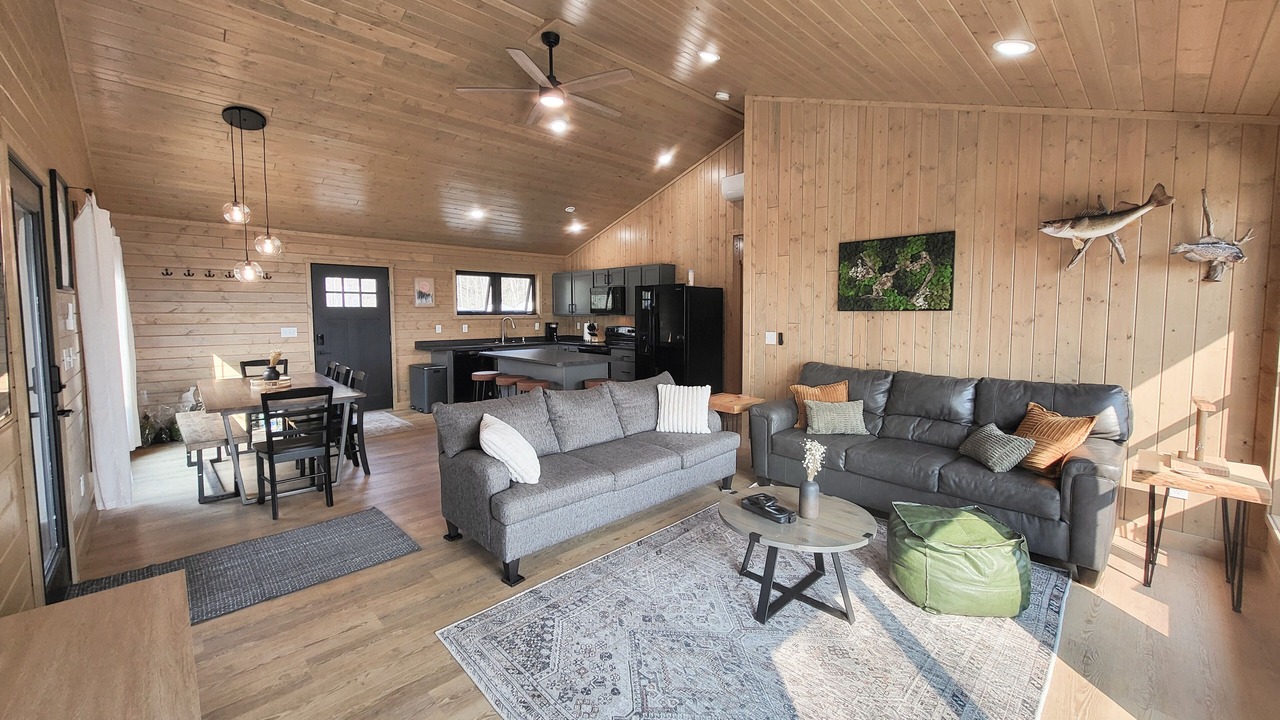 Photo of Livingroom in Lake Jessie