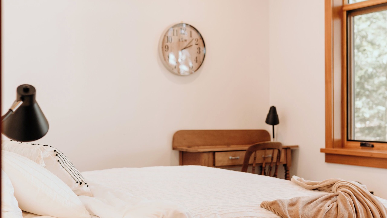 Photo of Bedroom in Bracebridge