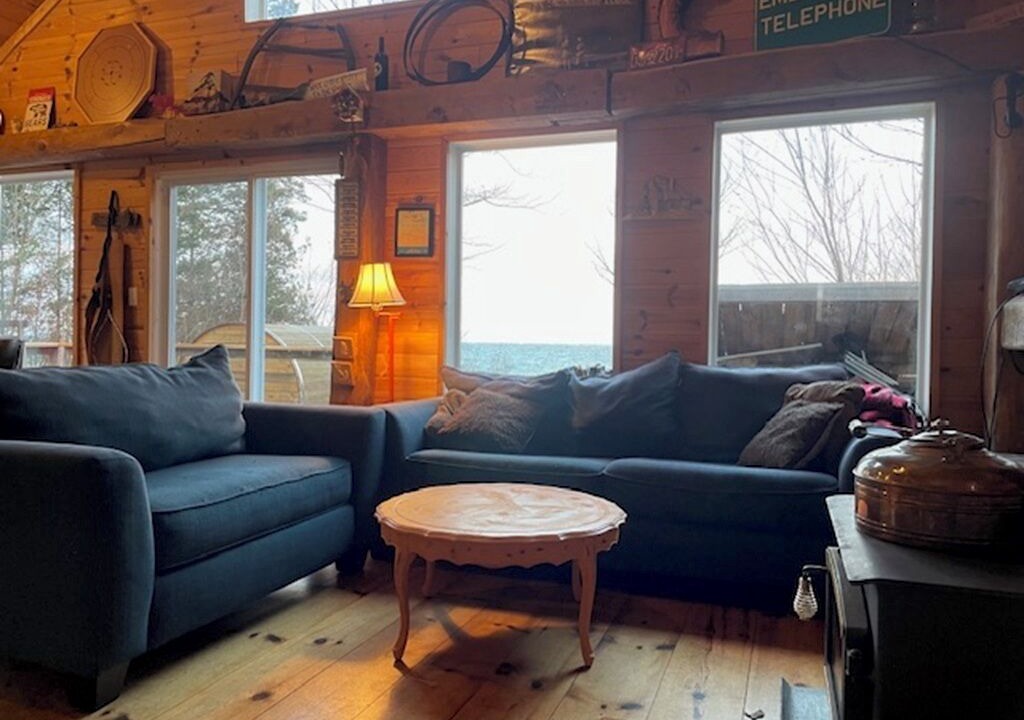 Photo of Livingroom in Algoma District