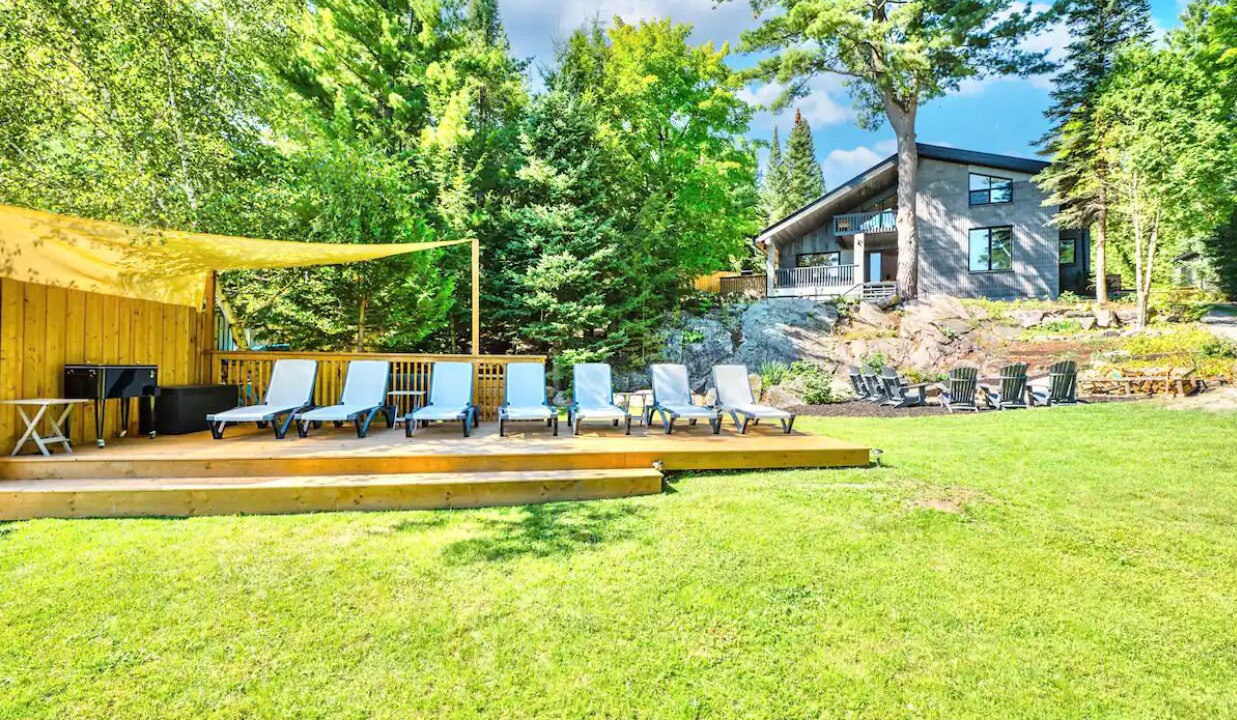 Photo of Patio Balcony in Trent Lakes