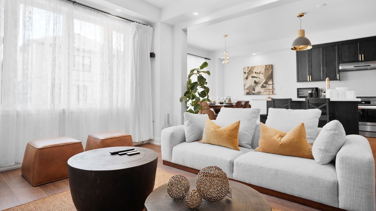 Photo of Livingroom in Thorold