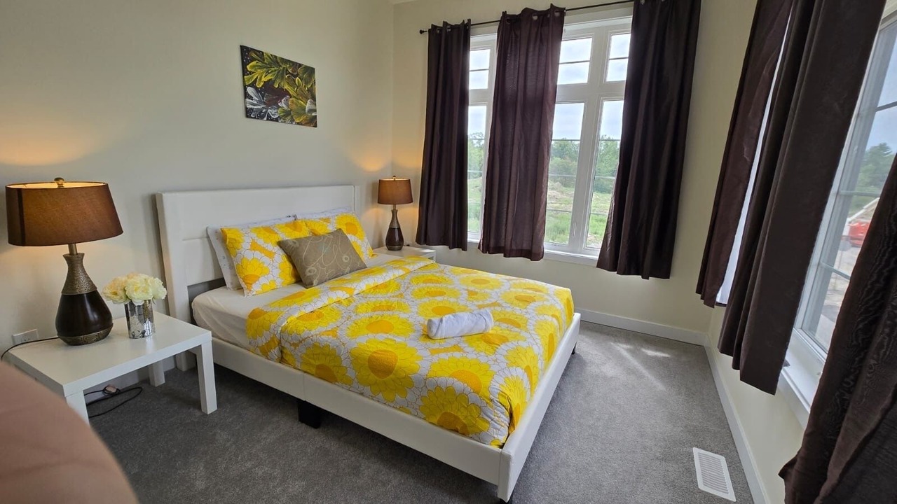 Photo of Bedroom in Thorold