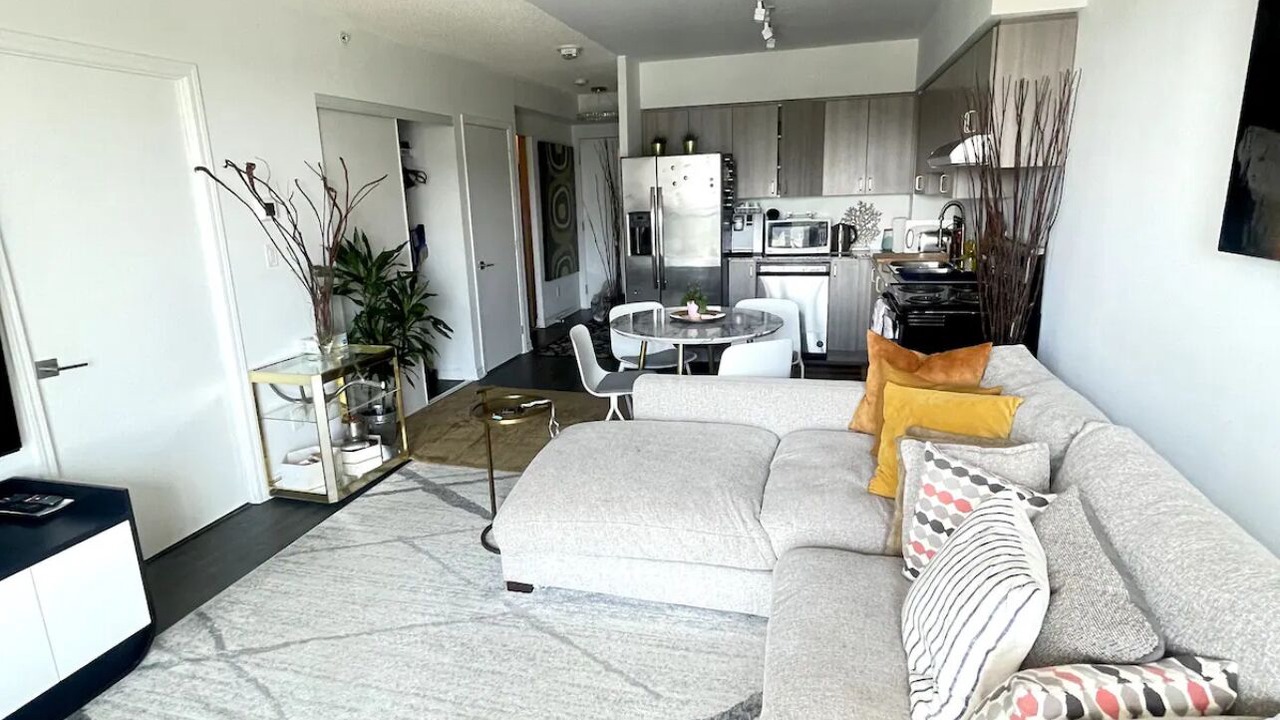 Photo of Livingroom in Pickering