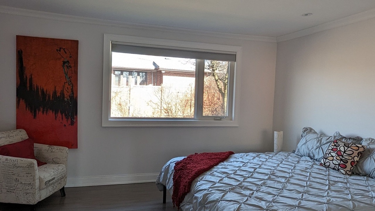 Photo of Bedroom in Brookhaven - Amesbury