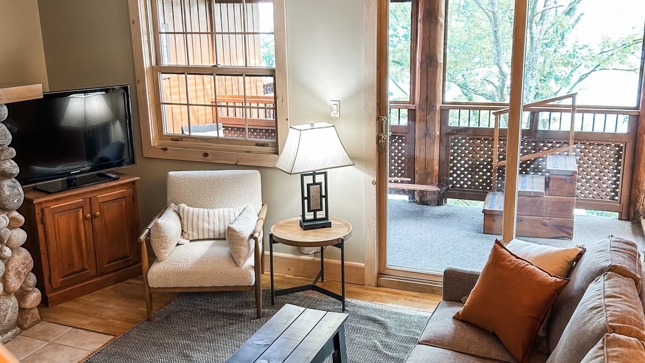 Photo of Livingroom in Crowes Landing