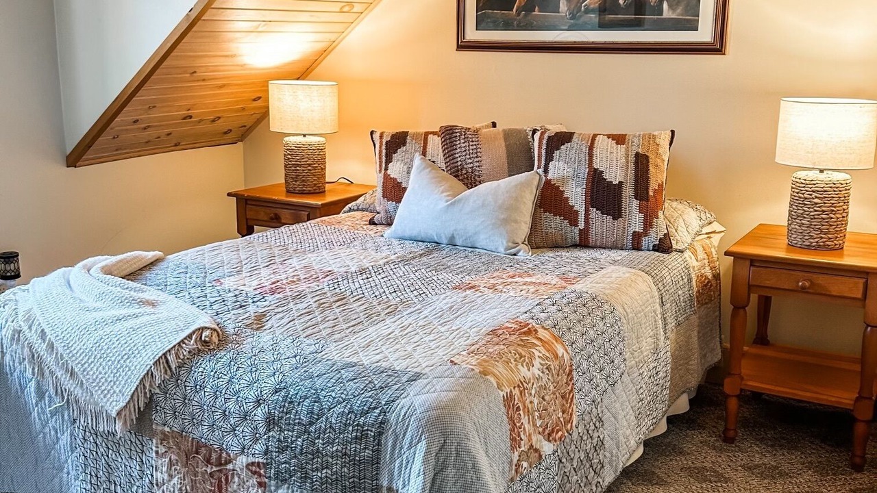 Photo of Bedroom in Crowes Landing