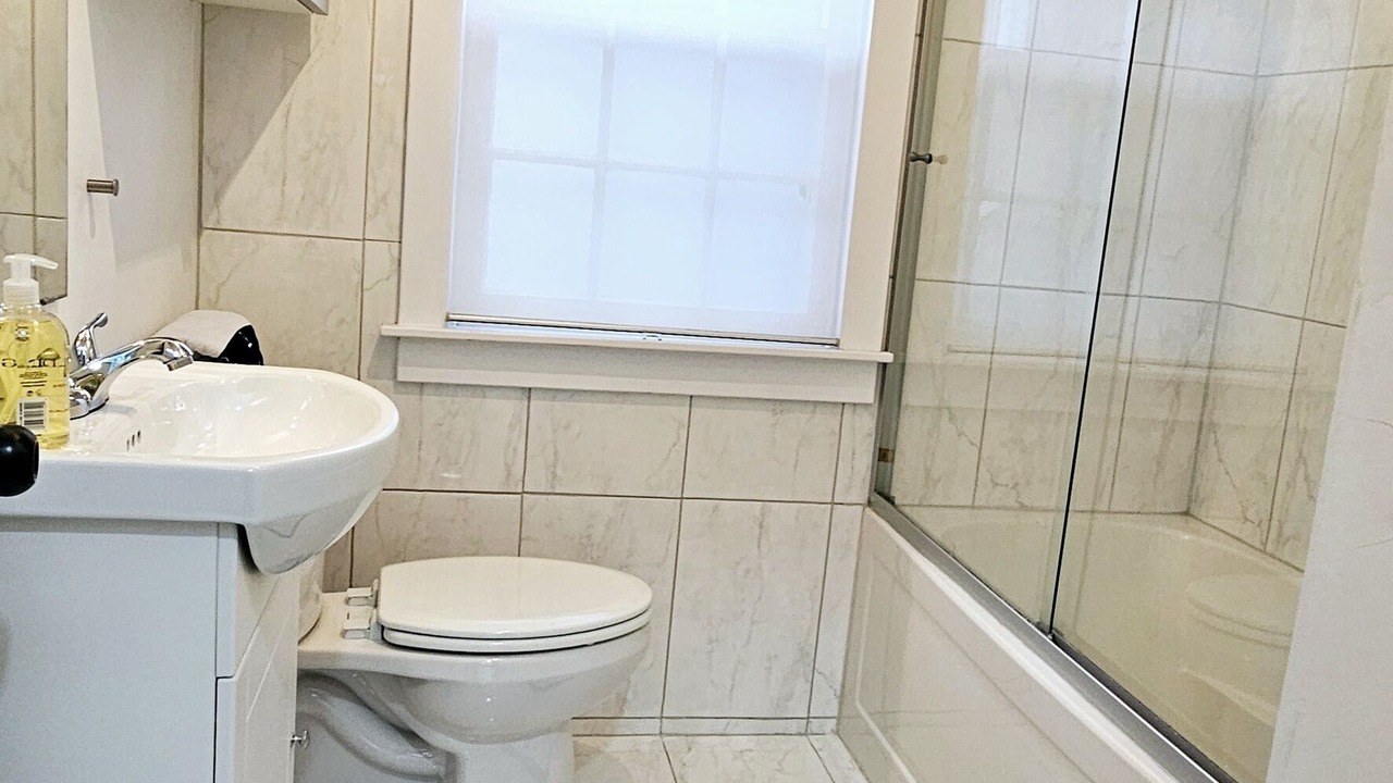 Photo of Bathroom in Paris