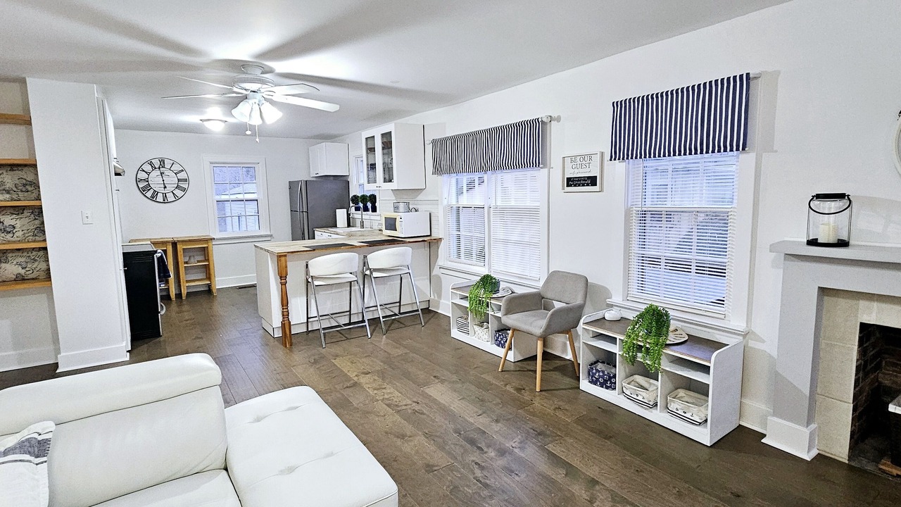 Photo of Livingroom in Paris