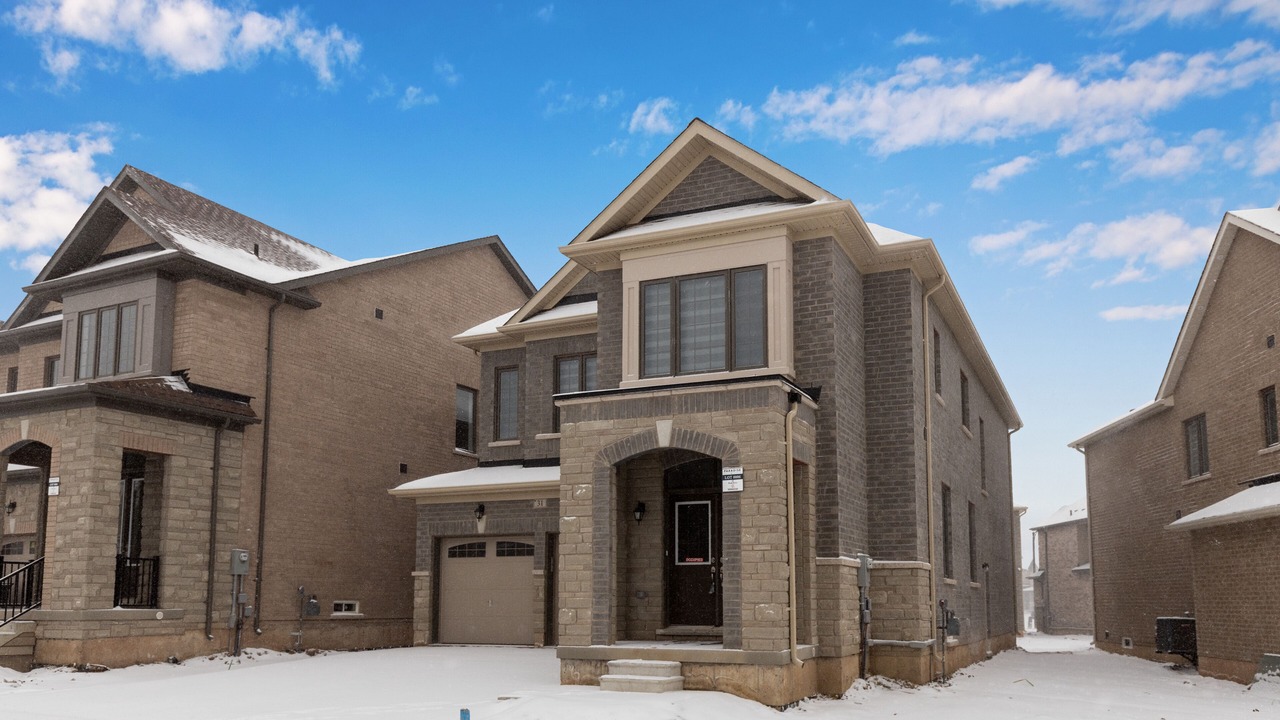 Photo of Outdoor in Brampton
