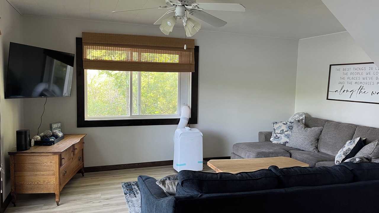 Photo of Livingroom in Brandon