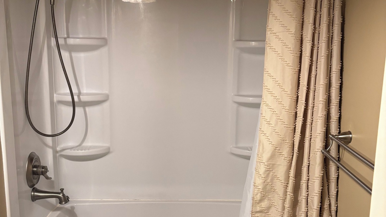 Photo of Bathroom in Lighthouse Cove