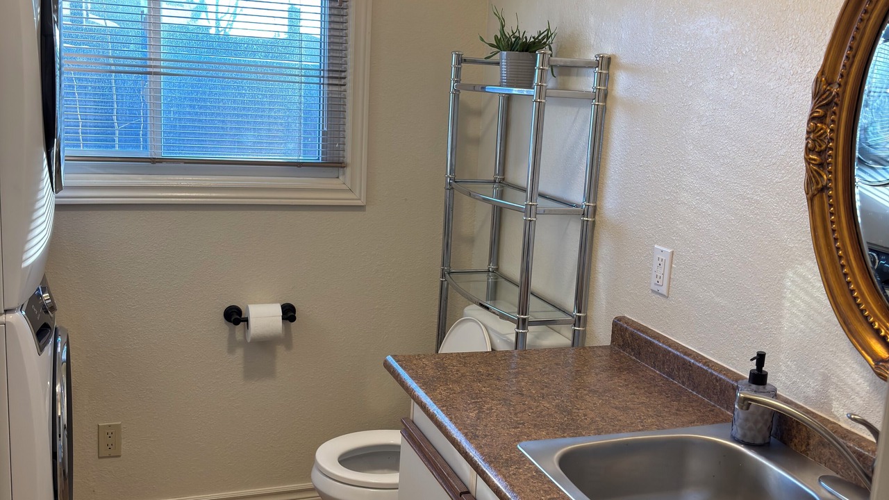 Photo of Bathroom in Lighthouse Cove