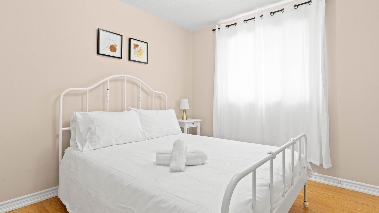 Photo of Bedroom in Brampton