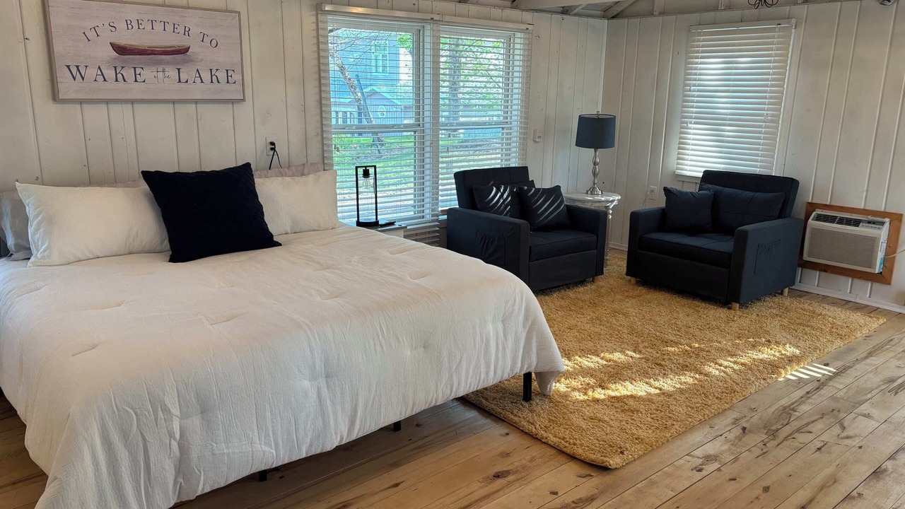 Photo of Bedroom in Frazee